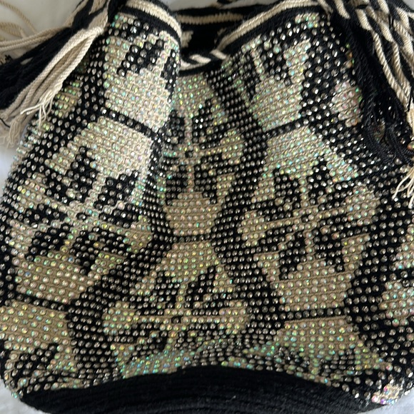 Sparkly purse - Picture 2 of 7